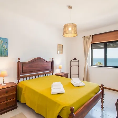 Beach House In Armação