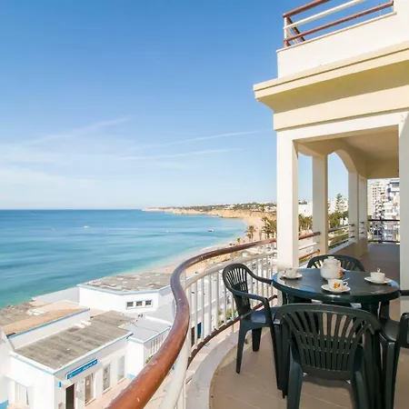 Beach House In Armacao *