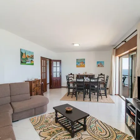 Beach House In Armacao * Armacao de Pera